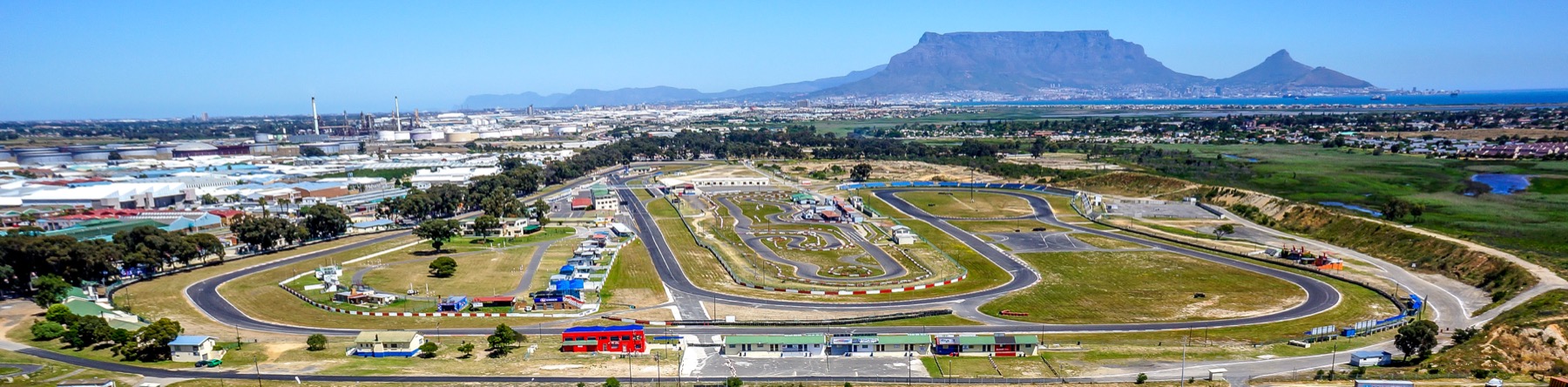 Killarney Race Track with cars on circuit